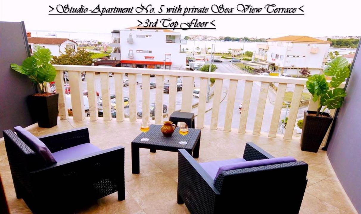 House White Stone Split Apartment Podstrana Room photo